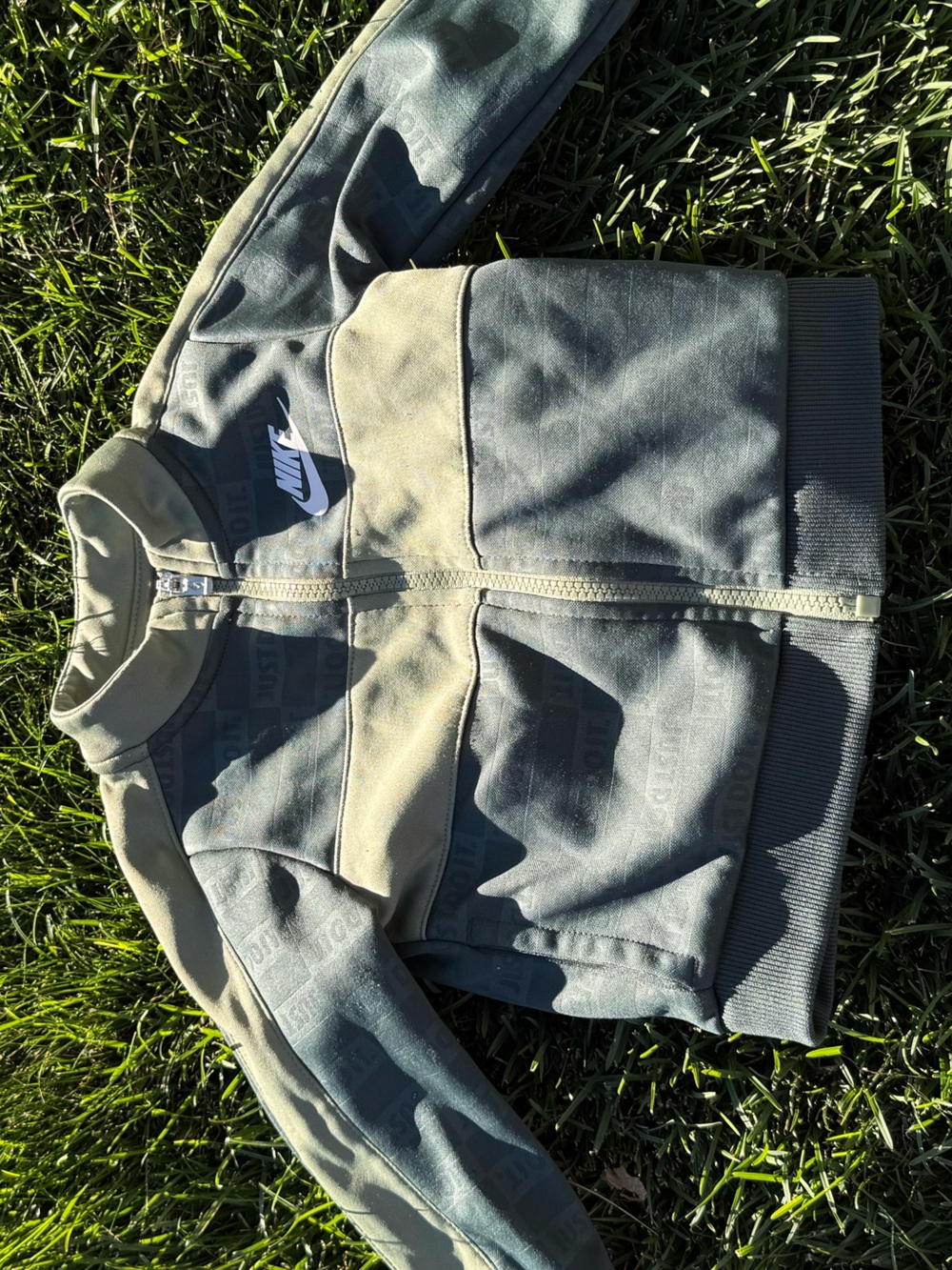 Nike Olive Green color block Kids Zip-Up Jacket